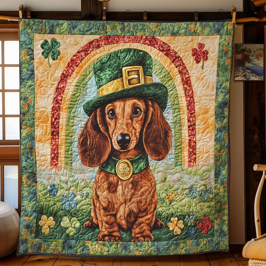 Lucky Hat Dachshund WN1601015CL Quilt
